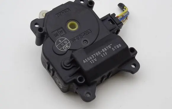 Cadillac CTS Air flap motor/actuator AE063700-8870 AE0637008870