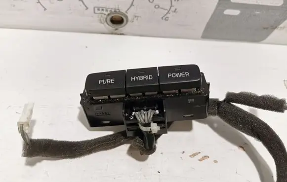 Volvo V60 A set of switches 31343241