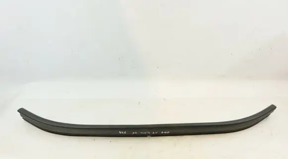 BMW X7 G07 Engine compartment rubber 7418184 51767418184