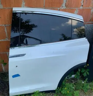 Tesla Model X Door (2 Door Coupe) 1069537-E0-A