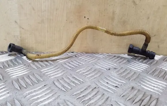 Fuel line/pipe/hose