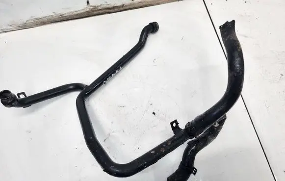 Audi A6 S6 C5 4B Engine coolant pipe/hose 