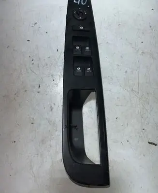 KIA Ceed Electric window control switch 823511H010