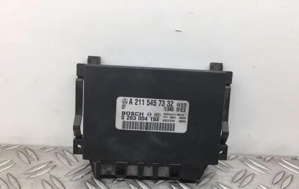 Mercedes-Benz E W211 Parking PDC control unit/module A2115457332 0263004192