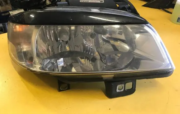 Seat Ibiza II (6k) Headlight/headlamp