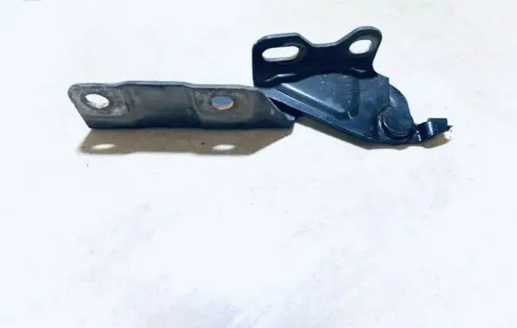 Mitsubishi Colt Engine bonnet/hood hinges mr959411