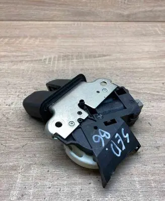 Audi A4 S4 B8 8K Tailgate/trunk/boot lock/catch/latch 4F5827505D