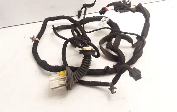 Chevrolet Captiva Front door wiring loom 6F29DEY 715Q500