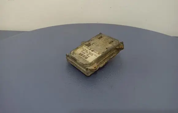 Opel Astra H Voltage converter/converter module 13210773