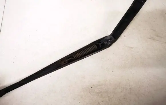 Honda CR-V Front wiper blade arm s10aas