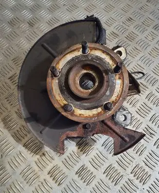 Chrysler Grand Voyager V Front wheel hub 04743576AB