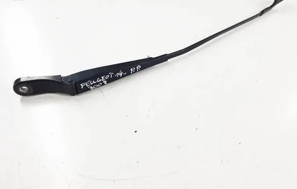 Peugeot 3008 I Front wiper blade arm