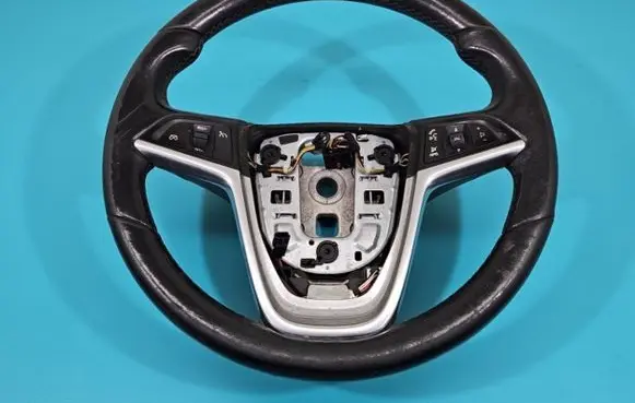 Opel Astra J Steering wheel 13351025 IMPRK1409789