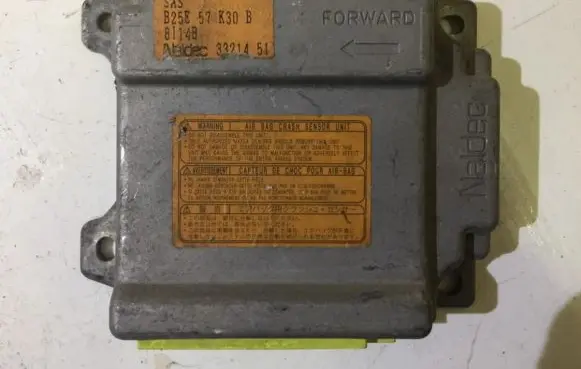 Mazda 323 F Airbag control unit/module b25e57k30b 8i14b