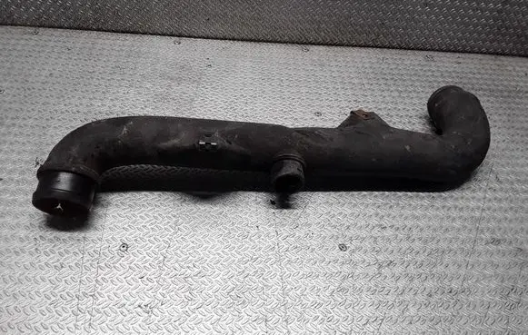 Volkswagen Golf III Intercooler hose/pipe 1H0145840F