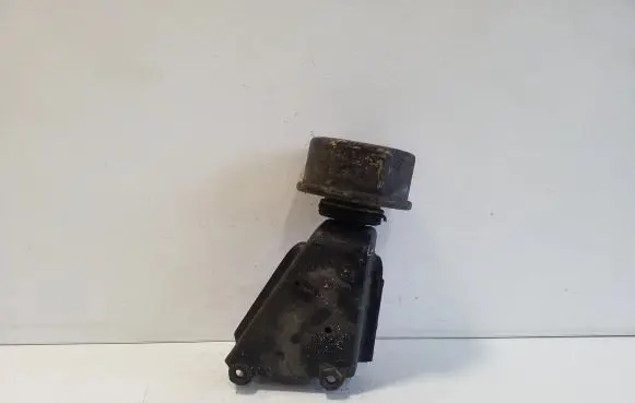 Volkswagen Transporter - Caravelle T4 Engine mount bracket 701199201G