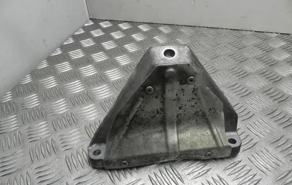 BMW X6 F16 EGR valve cooler bracket VD18786