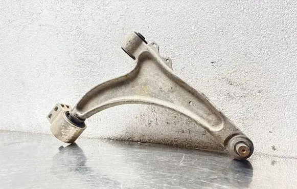 Opel Insignia A Front control arm 0131221