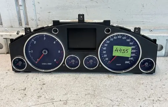 Volkswagen Touareg I Speedometer (instrument cluster) 7L6920880M 0263654017 300304