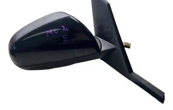 Mitsubishi Colt Front door electric wing mirror E9014259