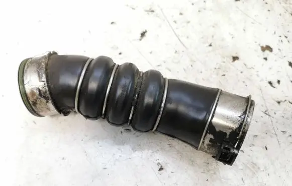 BMW 1 E81 E87 Intercooler hose/pipe 7797480