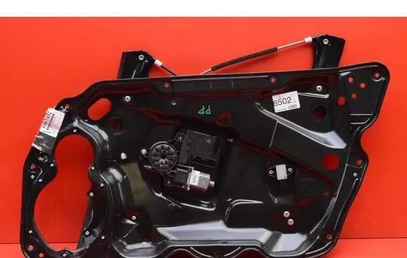 Volkswagen PASSAT CC Front door window regulator with motor 3AA837756