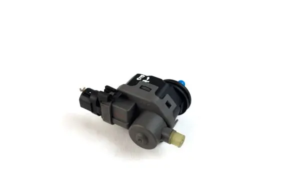 Nissan Primera Headlight level adjustment motor 7700420737