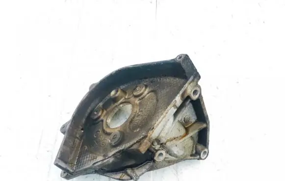 Engine mounting bracket