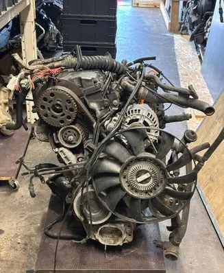 Volkswagen PASSAT B5 Engine 038103373R