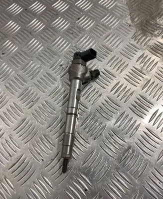 Fuel injector