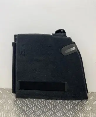 Trunk/boot lower side trim panel
