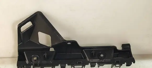 Opel Vivaro Front bumper mounting bracket 93460848 622217838R 24890000