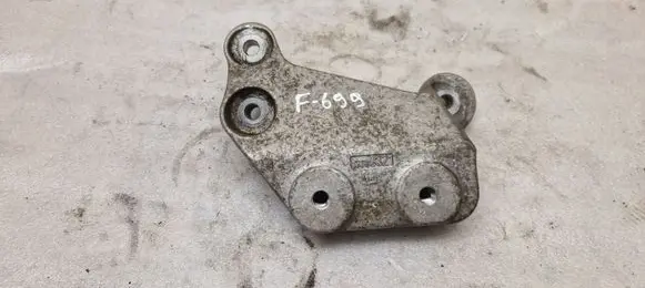 Opel Astra K Gearbox mounting bracket 13389321