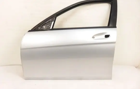 Mercedes-Benz C W204 Front door 