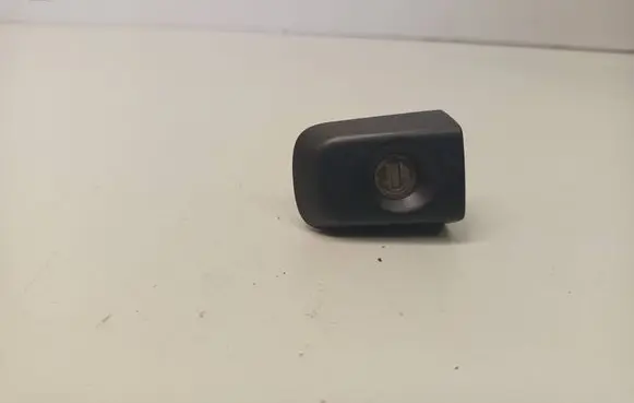 Isuzu D-Max Front door lock (next to the handle) 