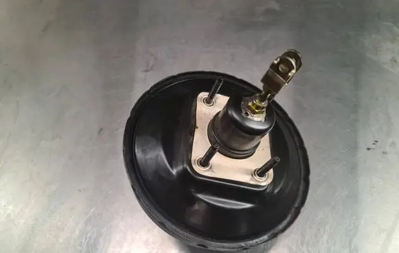 Honda HR-V Brake booster