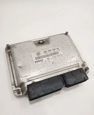 Volkswagen New Beetle Engine control unit/module 06A906032SD 0261208605 1039S06887