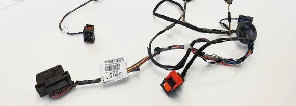 Opel Corsa D Front door wiring loom 13144649