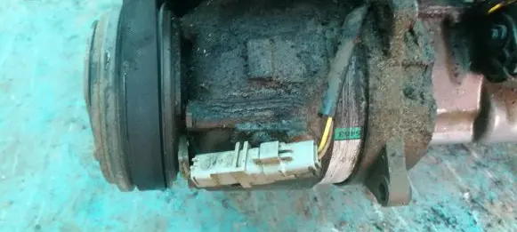 Peugeot 406 Air conditioning (A/C) compressor (pump)