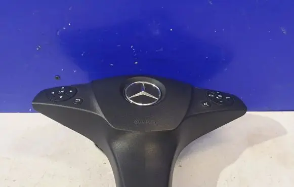 Mercedes-Benz E C207 W207 Steering wheel airbag A2048210051