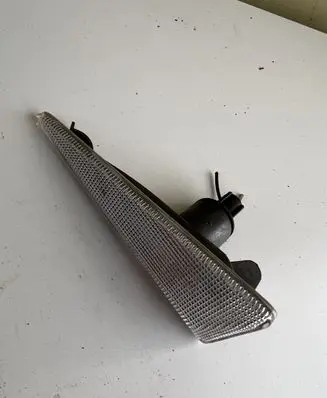 Renault Scenic II - Grand scenic II Front fender indicator light 82000271518