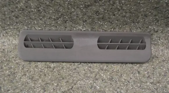 BMW 5 E34 Parcel shelf grill 1928439