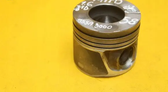 Alfa Romeo Mito Piston 