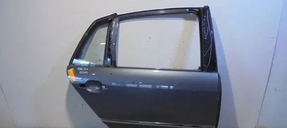 Volkswagen Phaeton Rear door