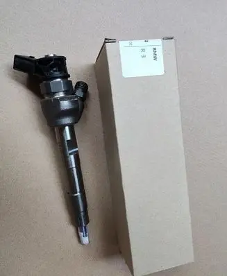 BMW 1 E82 E88 Fuel injector 0445110814II