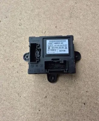 Ford Mondeo MK IV Door control unit/module 7G9T14B533AD 0507910300 14C235AA