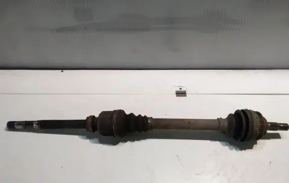 Peugeot 207 Front driveshaft 9647779130