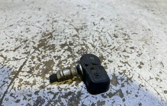Dodge Challenger Tire pressure sensor 144022394R 40700 6WW0A