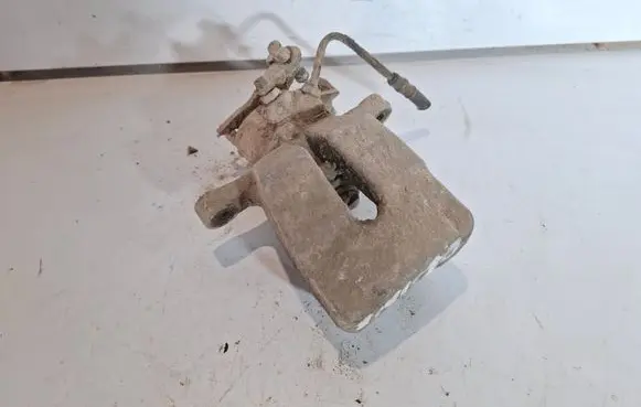Rear brake caliper