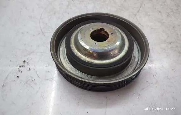 Peugeot 308 Crankshaft pulley